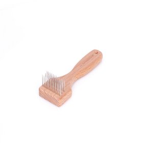 "Tidy Look" Wooden Brush/Comb With Metal Teeth for English Bulldog