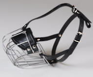 Light Weight Wire Basket Dog Muzzle for English Bulldog Light Weight Wire Basket Dog Muzzle for English Bulldog