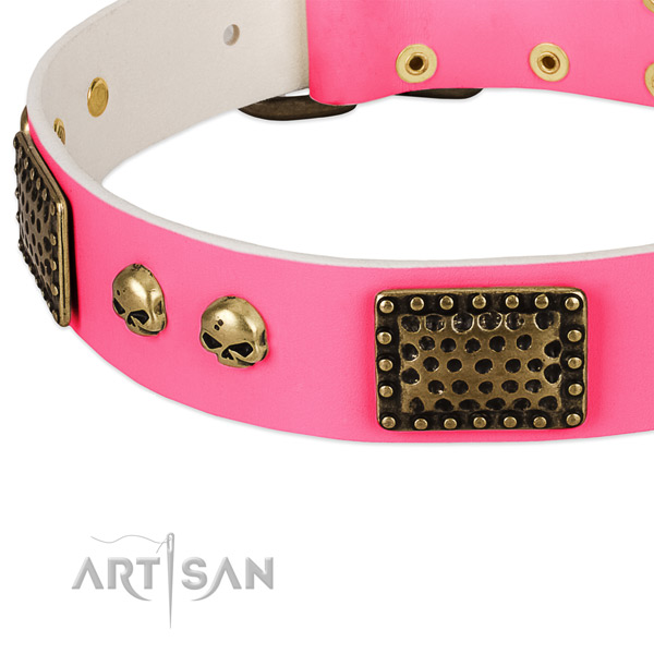 Reliable buckle on full grain natural leather dog collar for your dog