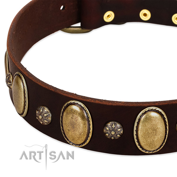 Stylish walking soft full grain genuine leather dog collar