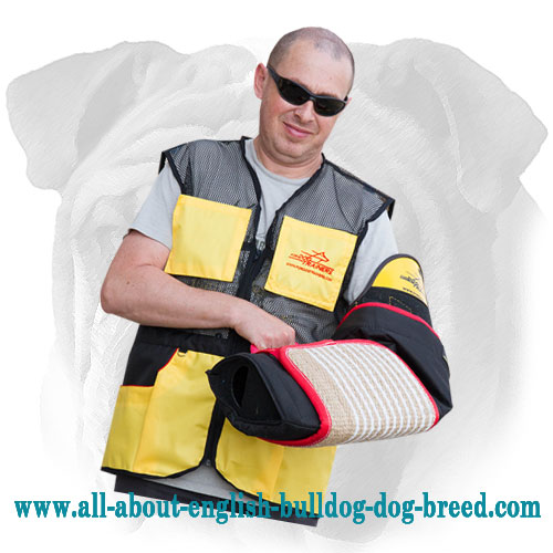 Ultra-Lightweight Interchangeable Bite Sleeve for English Bulldog