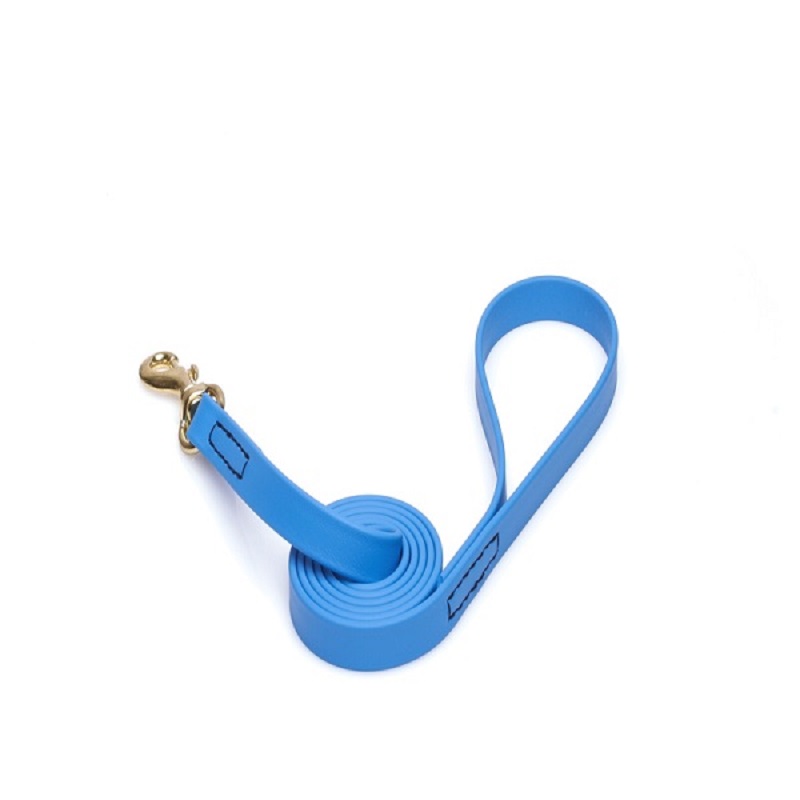 Blue Waterproof English Bulldog Leash Made of Biothane